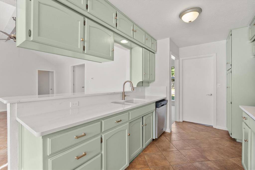 Mansfield, TX 76063,1106 Almond Drive