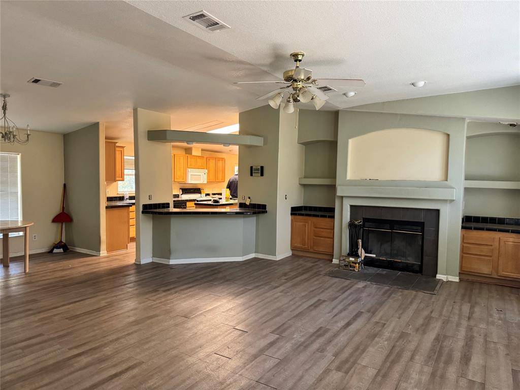 Terrell, TX 75160,10051 Private Road 2429