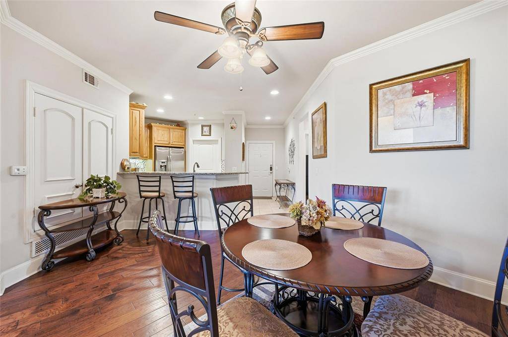 Lake Dallas, TX 75065,500 Waters Edge Drive #228