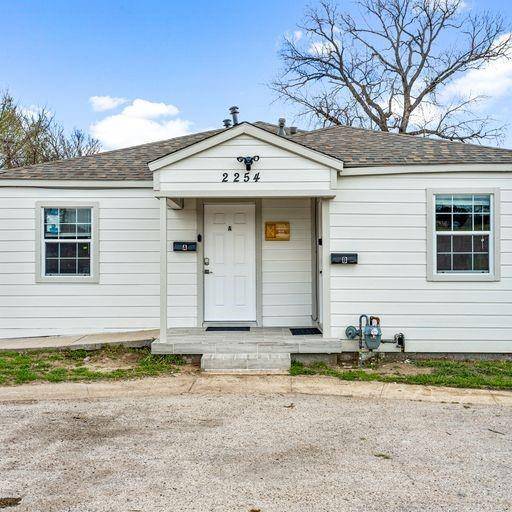 Dallas, TX 75203,2250/2254 Areba Street #A&B (both addresses)