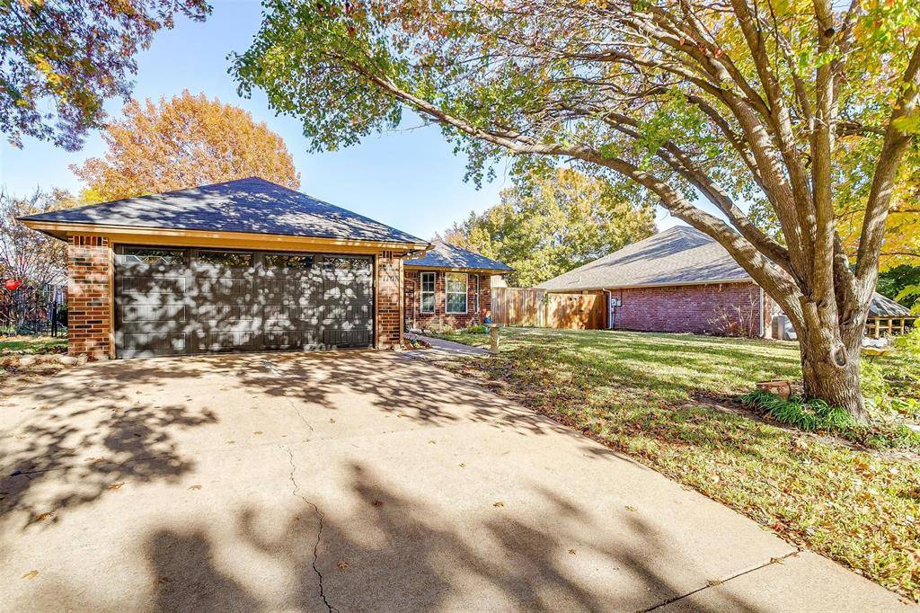 Burleson, TX 76028,1108 Windy Meadows Drive