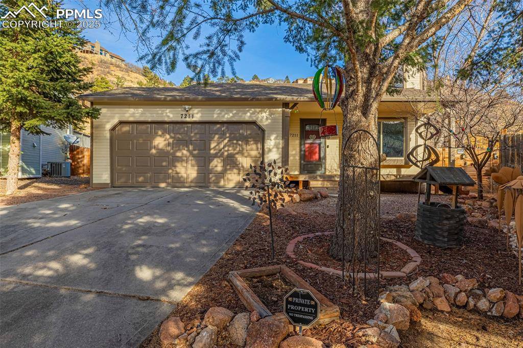 Colorado Springs, CO 80919,7211 Rising Moon DR