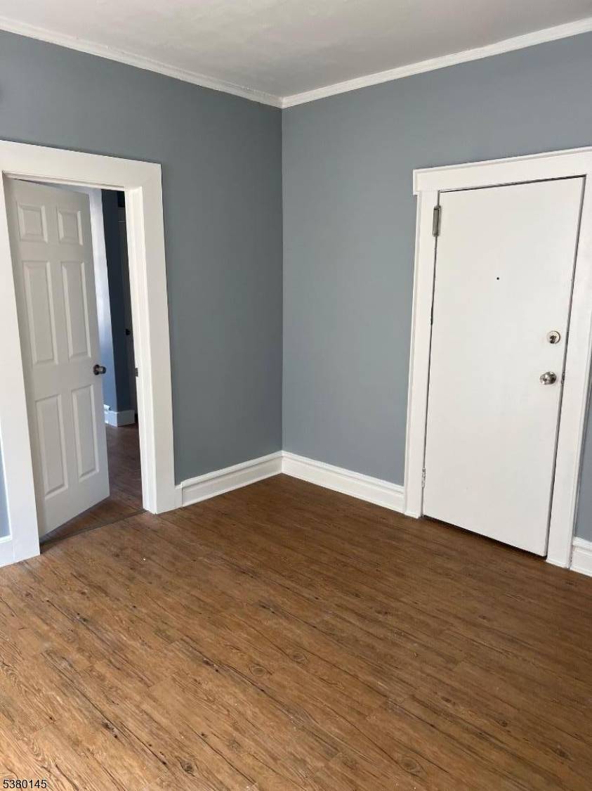 Newark City, NJ 07108,816 S 19Th St #2R