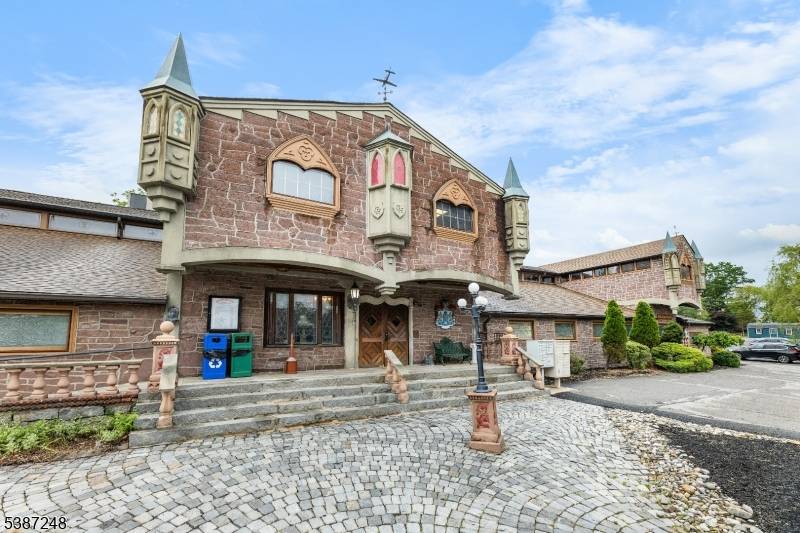 Flemington Boro, NJ 08822,84 Park Ave Unit G104