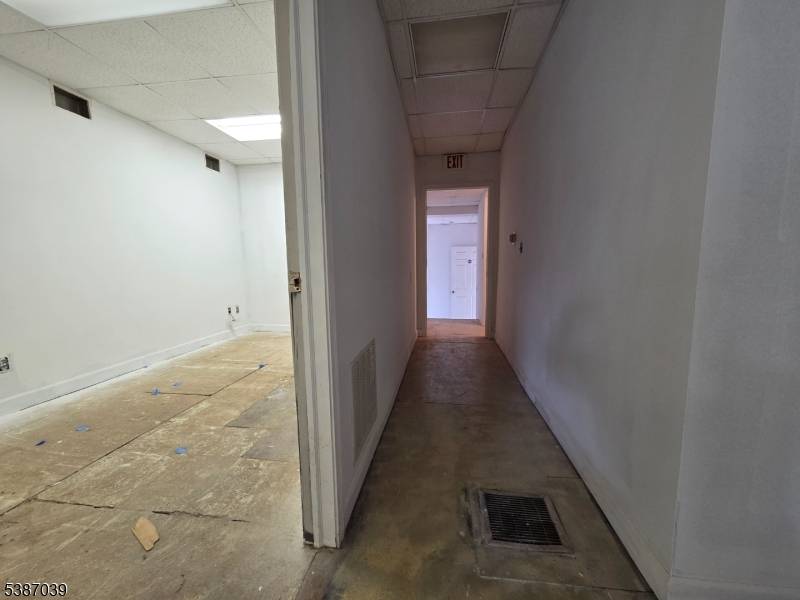 Garwood Boro, NJ 07027,246 North Ave