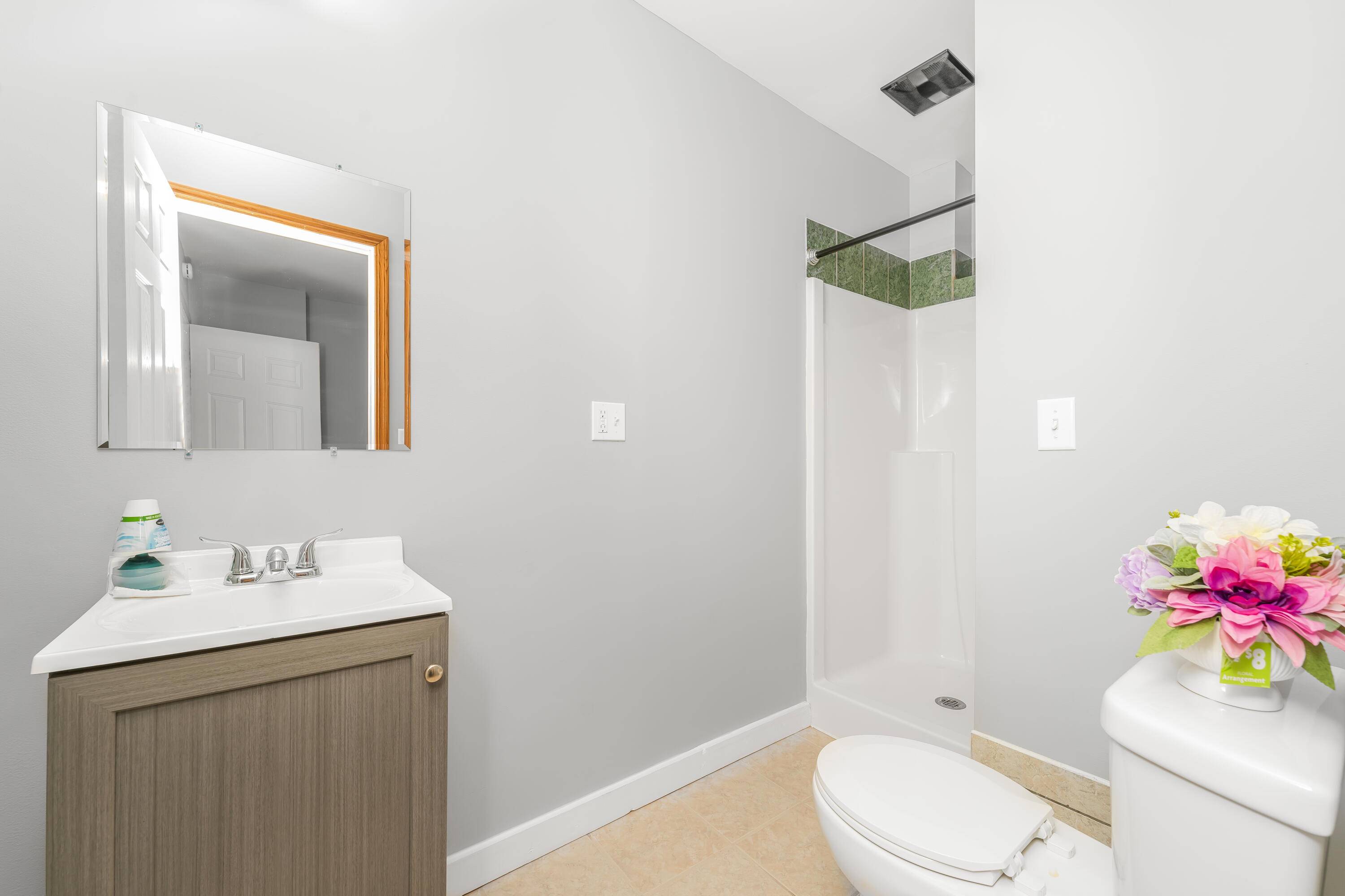 Kalamazoo, MI 49001,1204 March ST