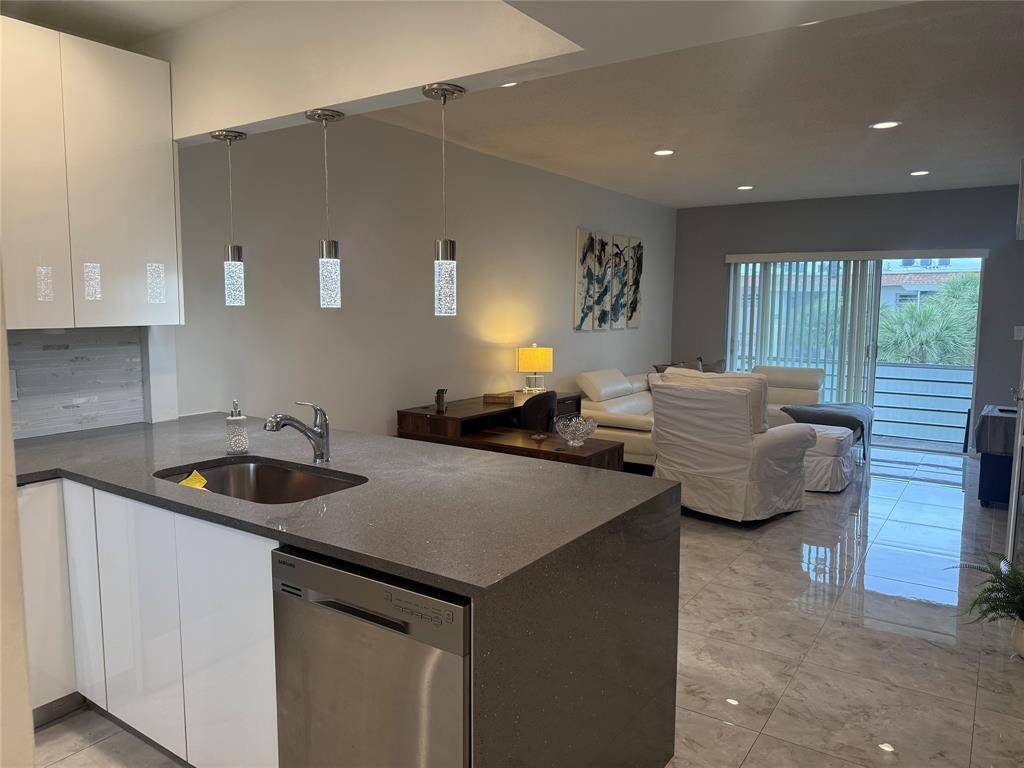 Boca Raton, FL 33487,5601 NW 2nd Avenue #3190