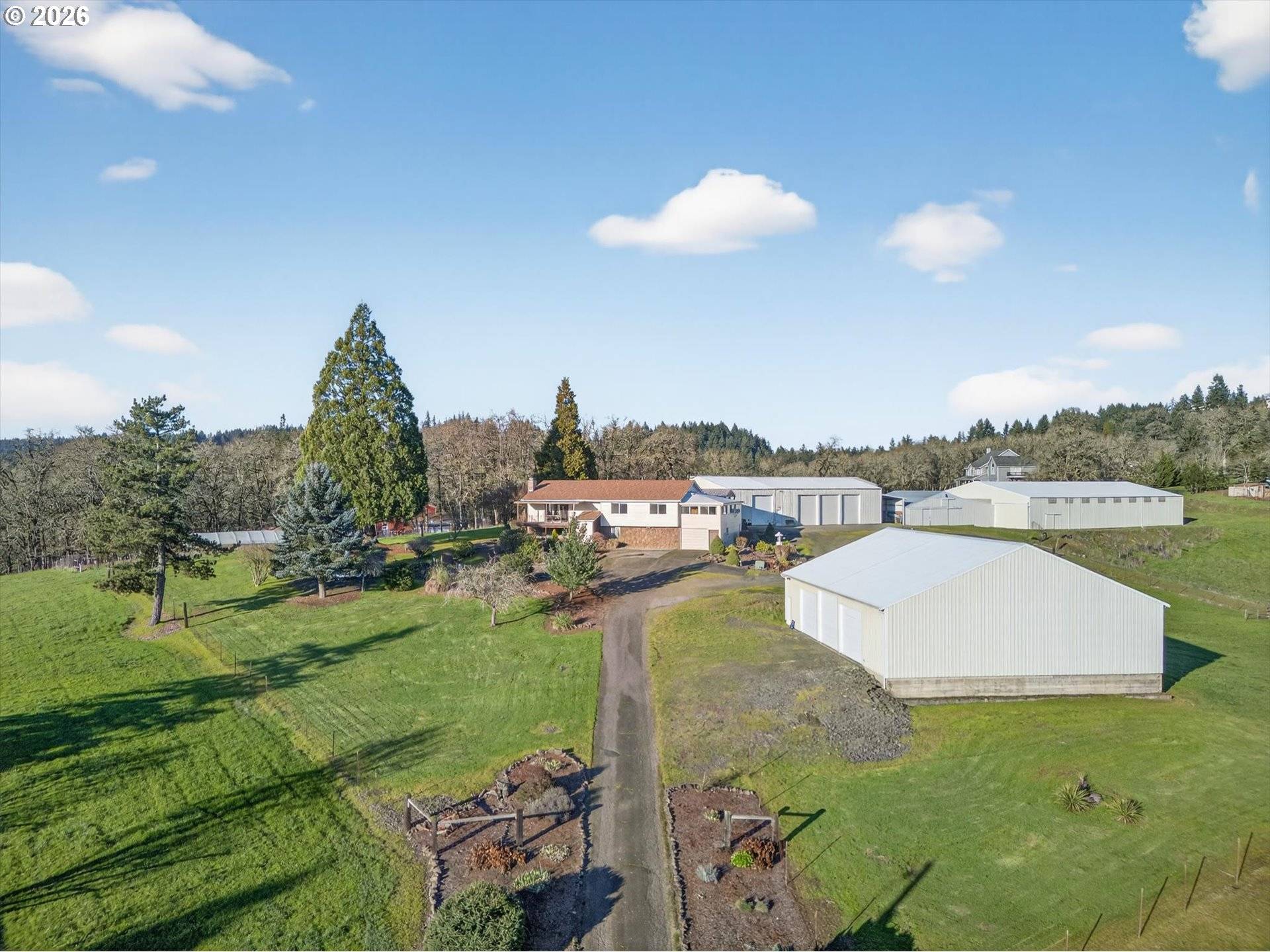 Salem, OR 97306,10685 OAK DR SE