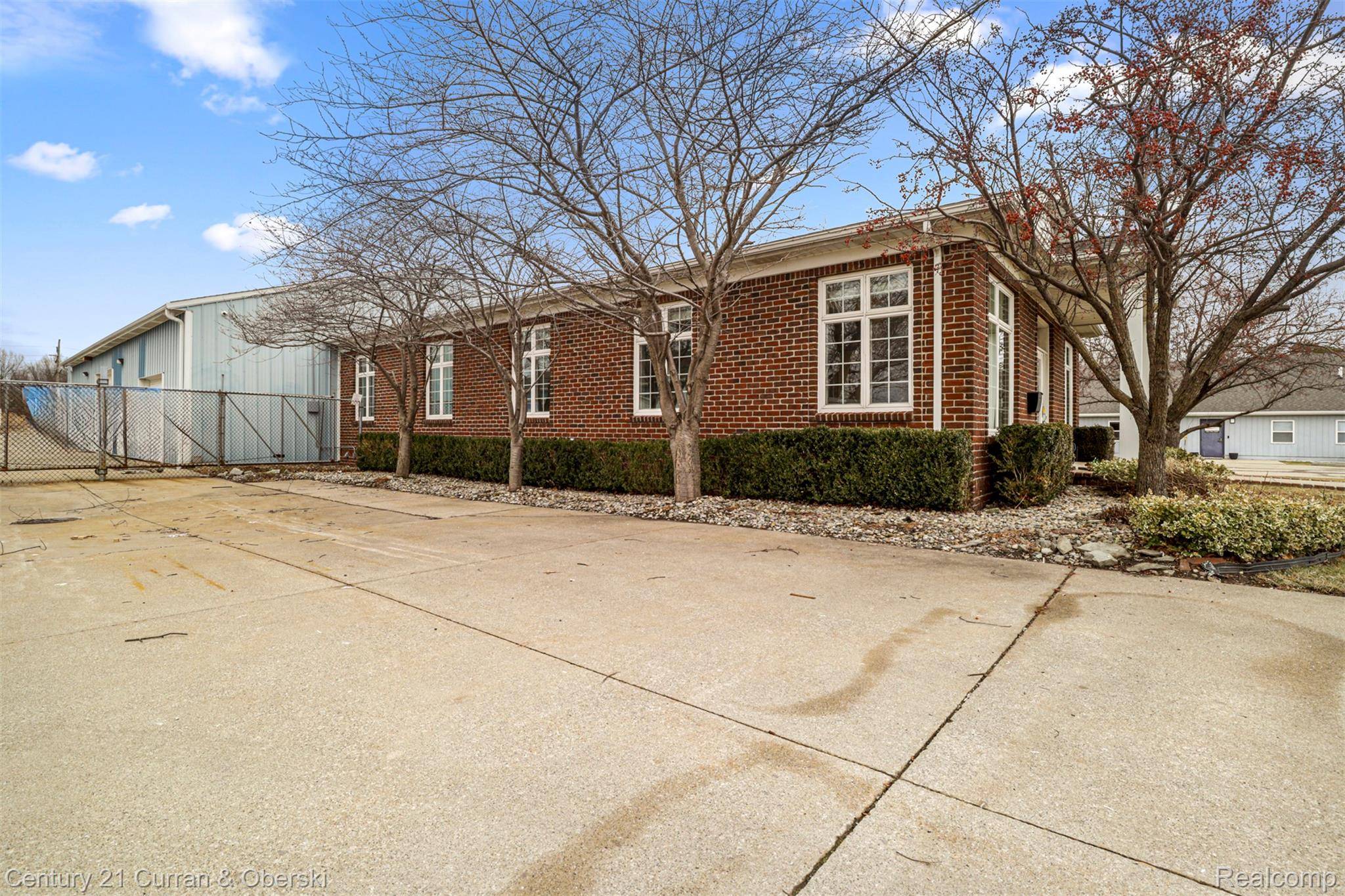 1100 Degurse AVE, Marine City, MI 48039