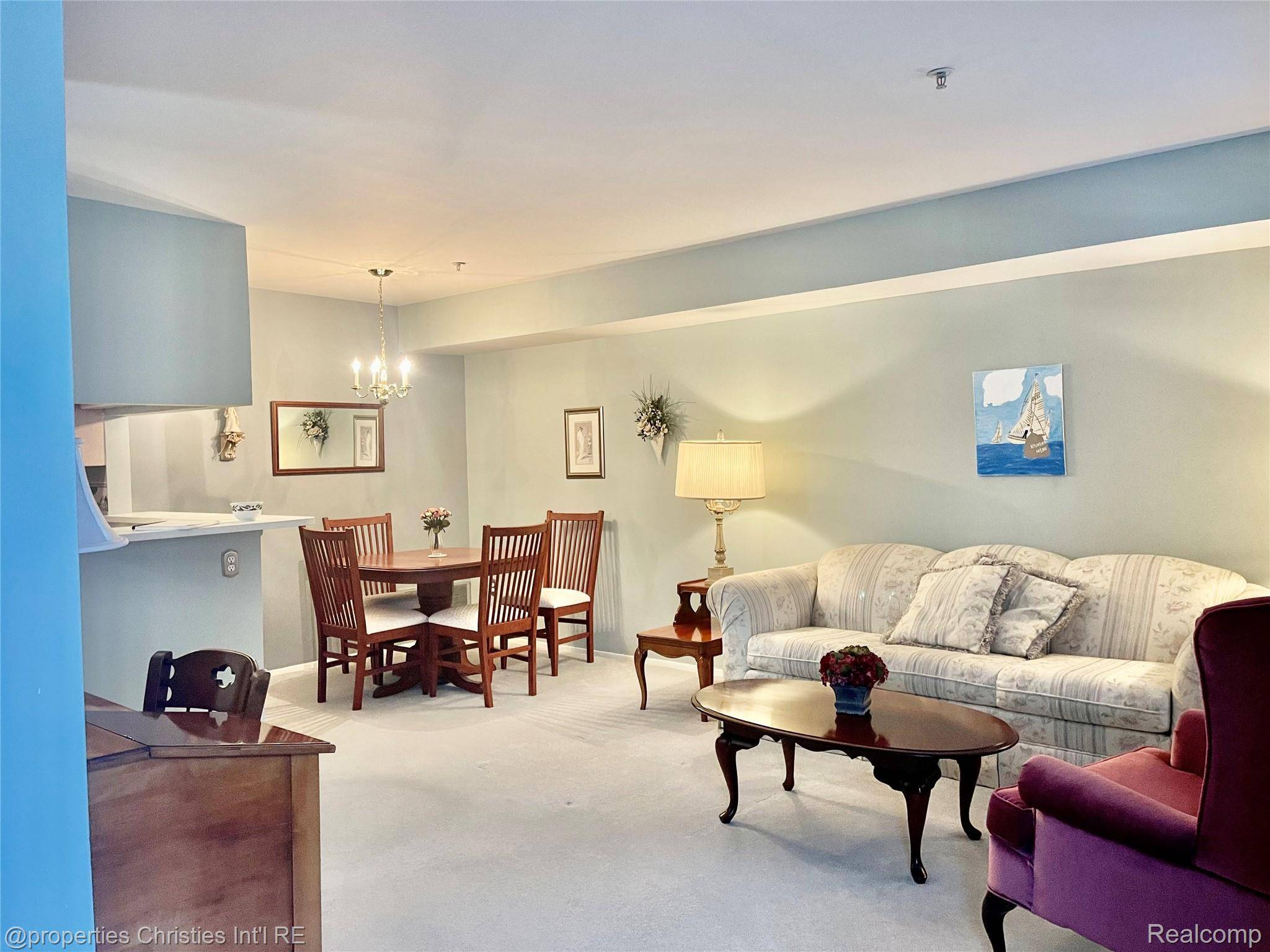 Farmington Hills, MI 48336,22254 Cape Cod Way