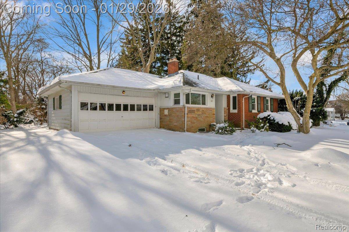 Bloomfield Hills, MI 48302,62 Barrington RD
