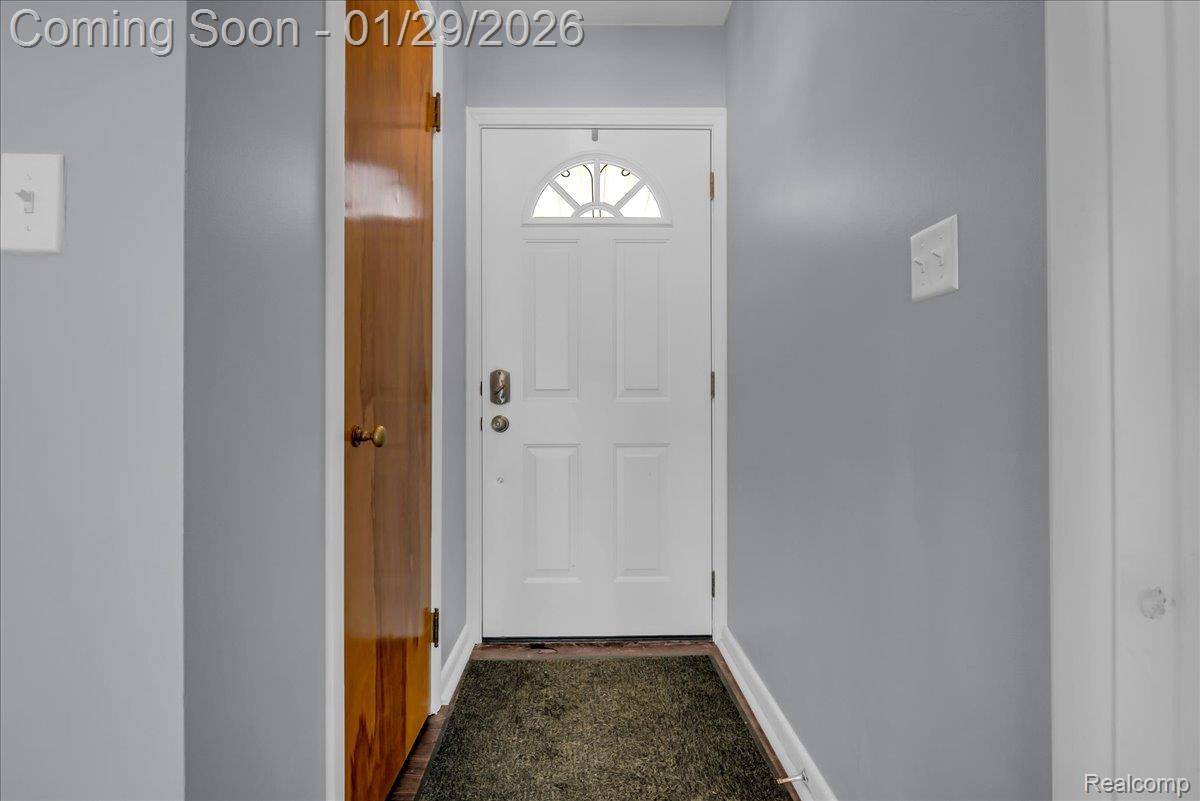 Bloomfield Hills, MI 48302,62 Barrington RD