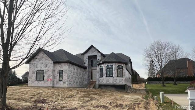 Rochester Hills, MI 48307,001 Fieldcrest