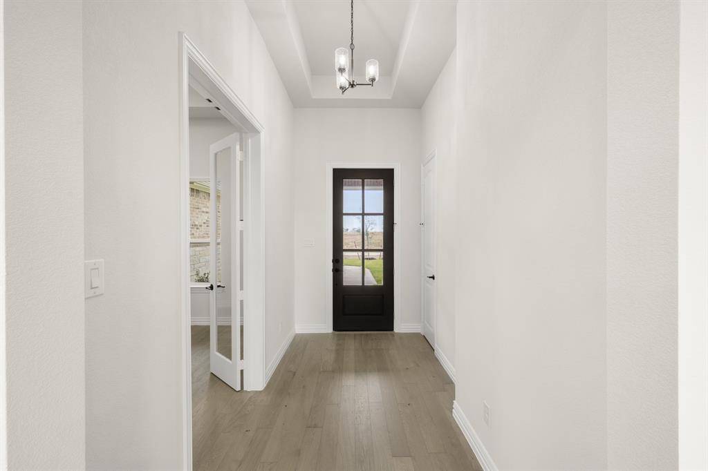 Waxahachie, TX 75167,211 Marie Lane