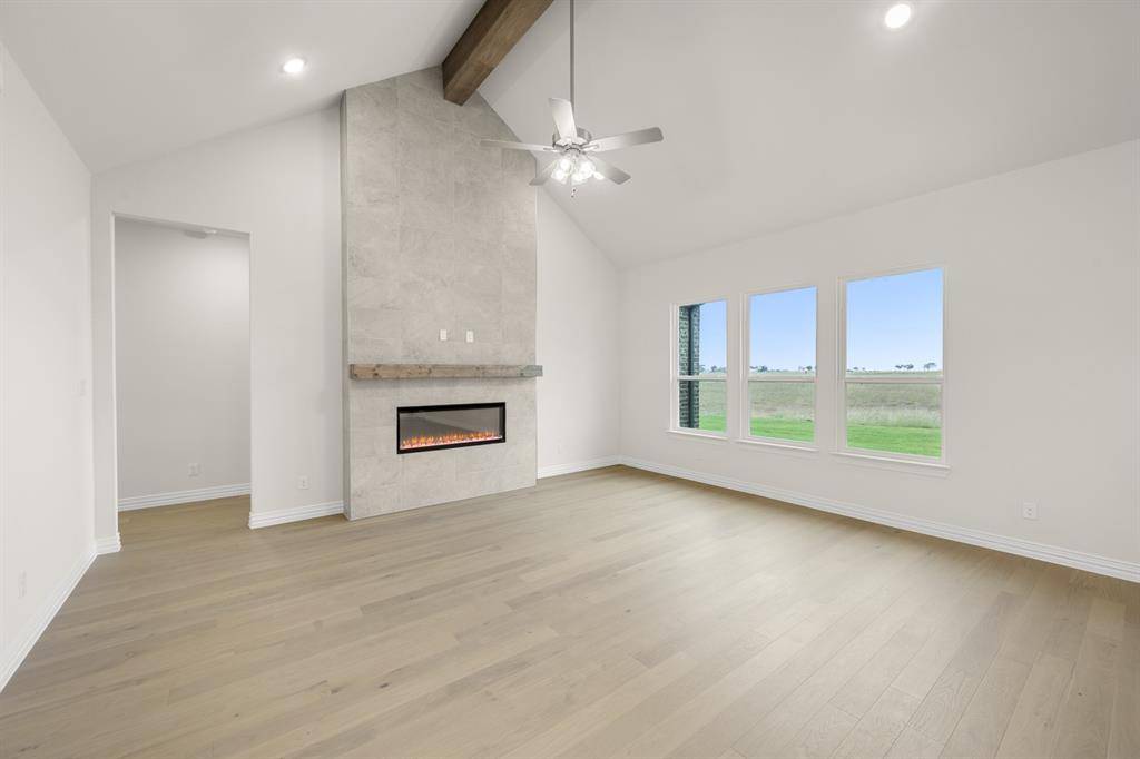 Waxahachie, TX 75167,160 Marie Lane