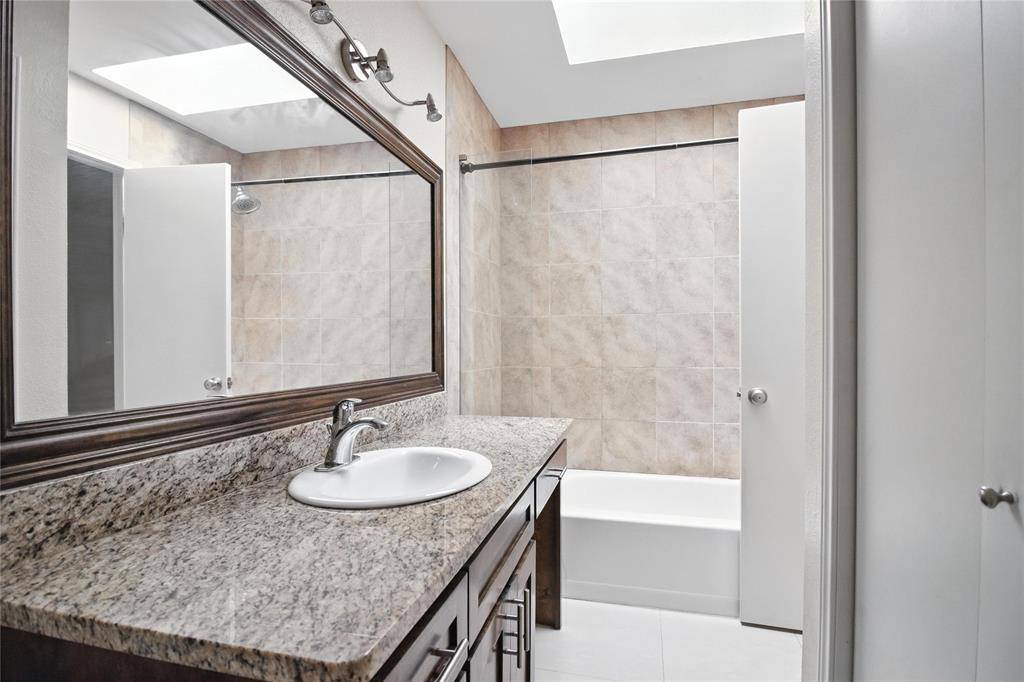 Dallas, TX 75219,4777 Cedar Springs Road #4A4