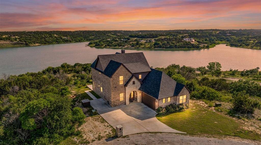 2350 Lakeside Drive, Bluff Dale, TX 76433