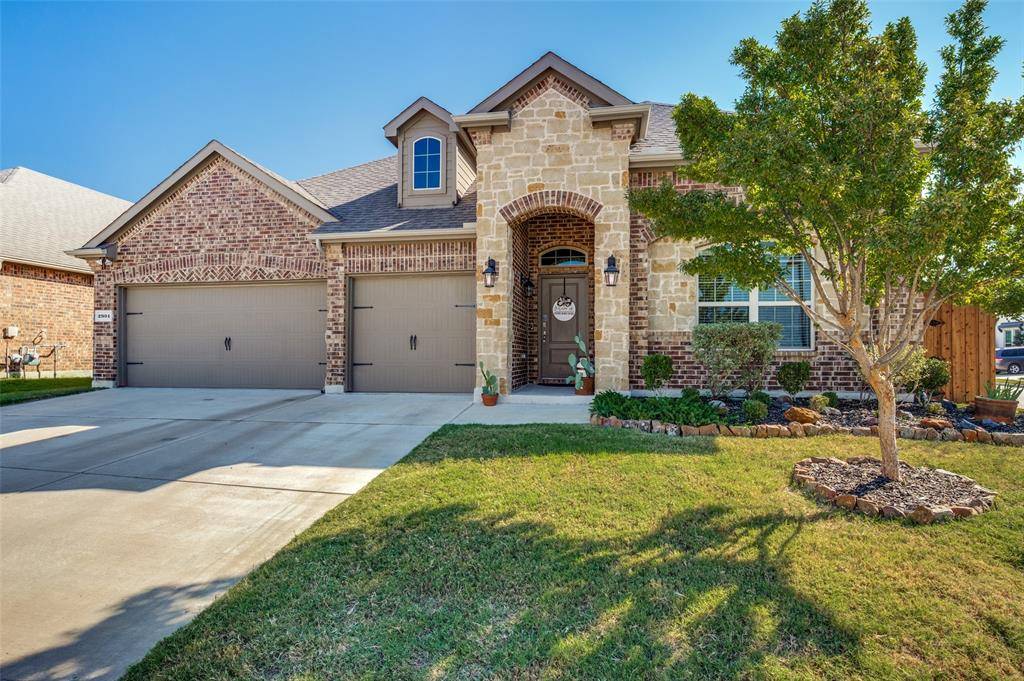 2901 Log Cabin Drive, Celina, TX 75009