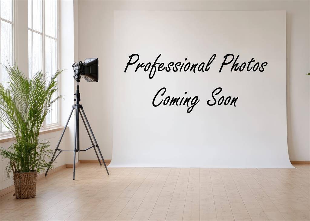 Dallas, TX 75214,6911 Southridge Drive