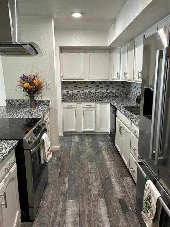 Arlington, TX 76017,711 Netherland Place