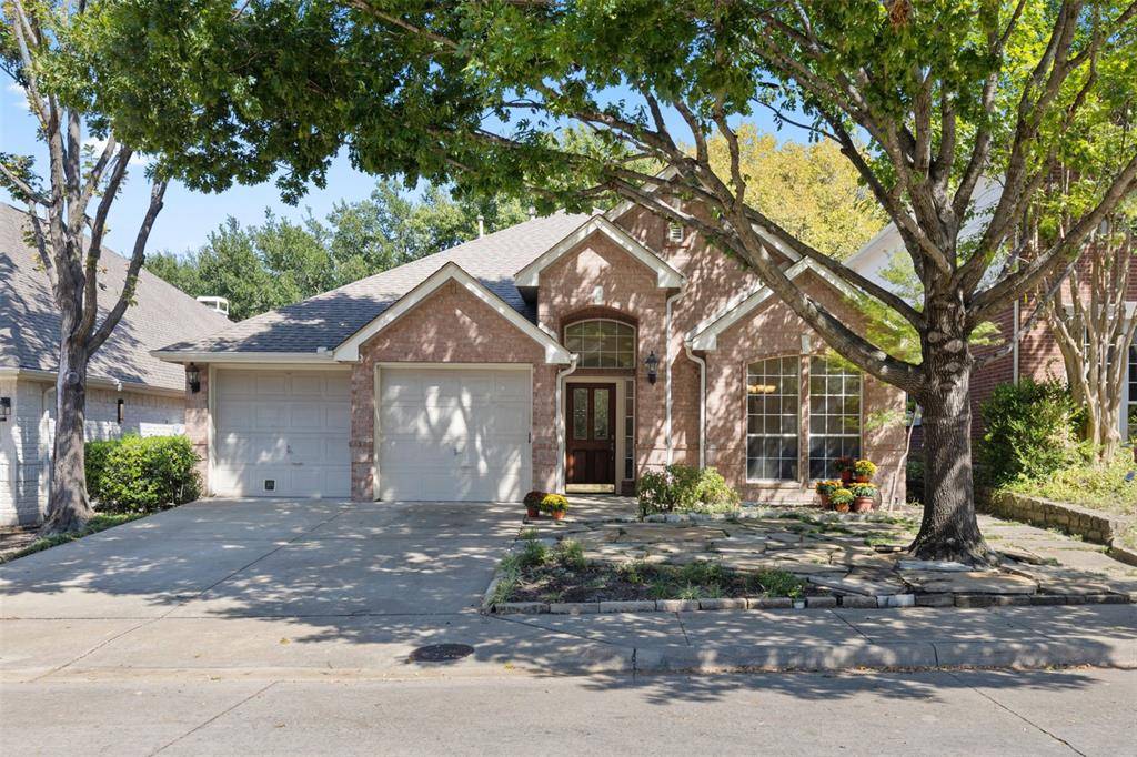 Dallas, TX 75228,2219 Pecan Grove Court