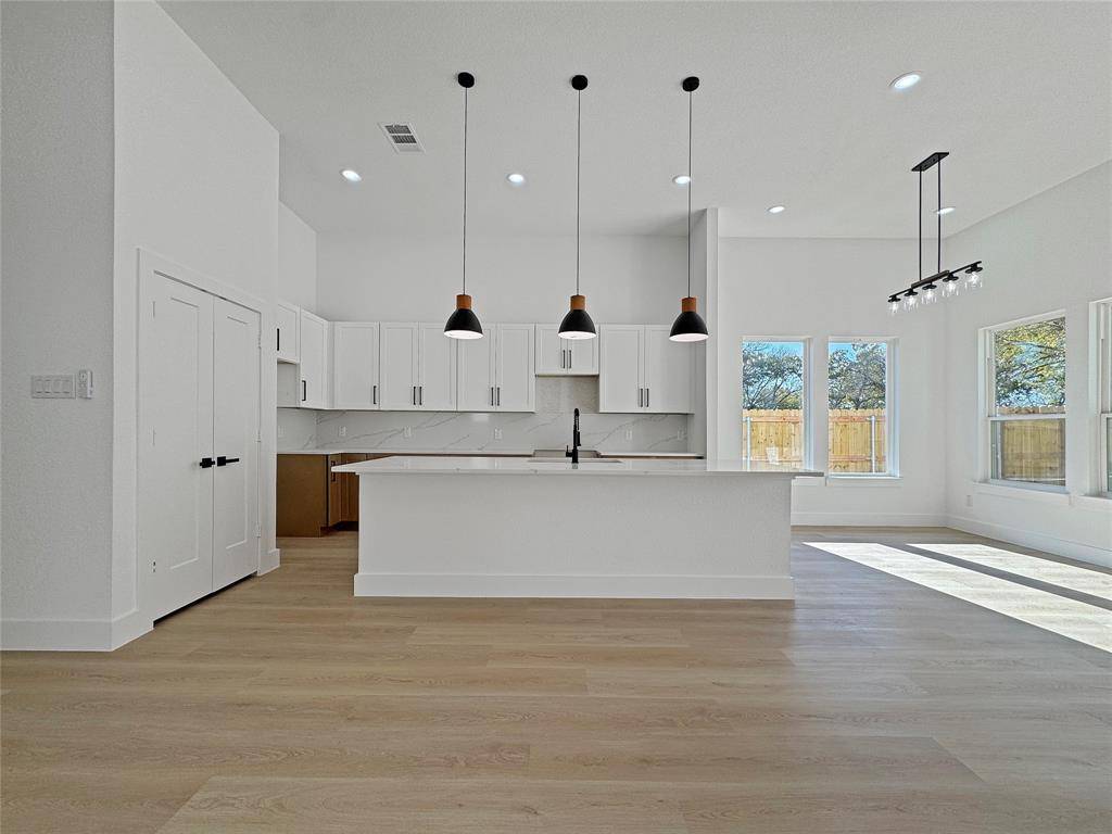 Dallas, TX 75217,1127 Riverwood Road