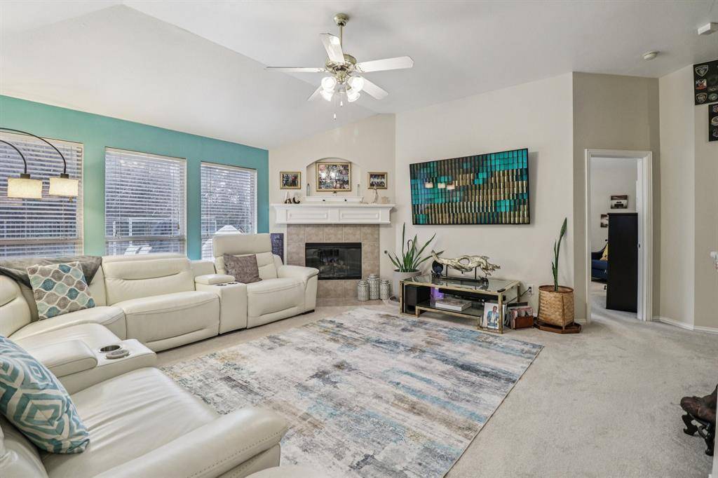 Dallas, TX 75249,7038 Panavision Trail