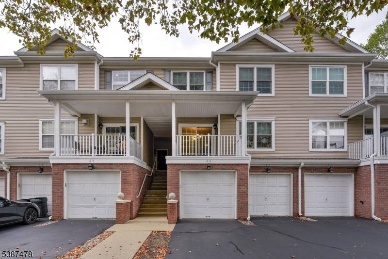 Wanaque Boro, NJ 07420,68 Carter Rd