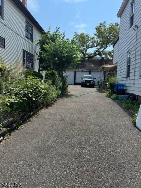 Paterson City, NJ 07522,72-74 Maple St