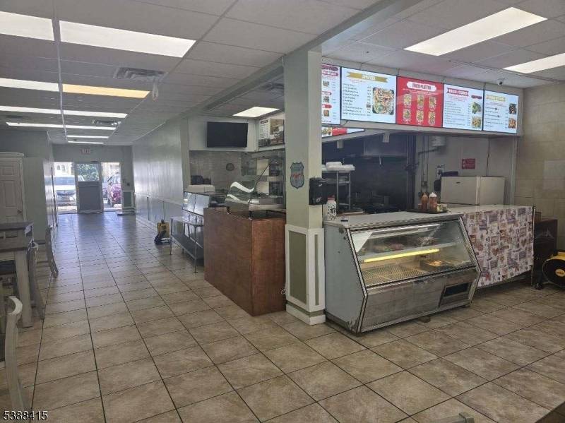 East Orange City, NJ 07018,18 SANFORD ST