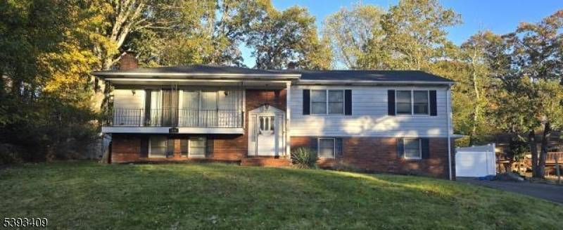 North Haledon Boro, NJ 07508,96 Highland Rd