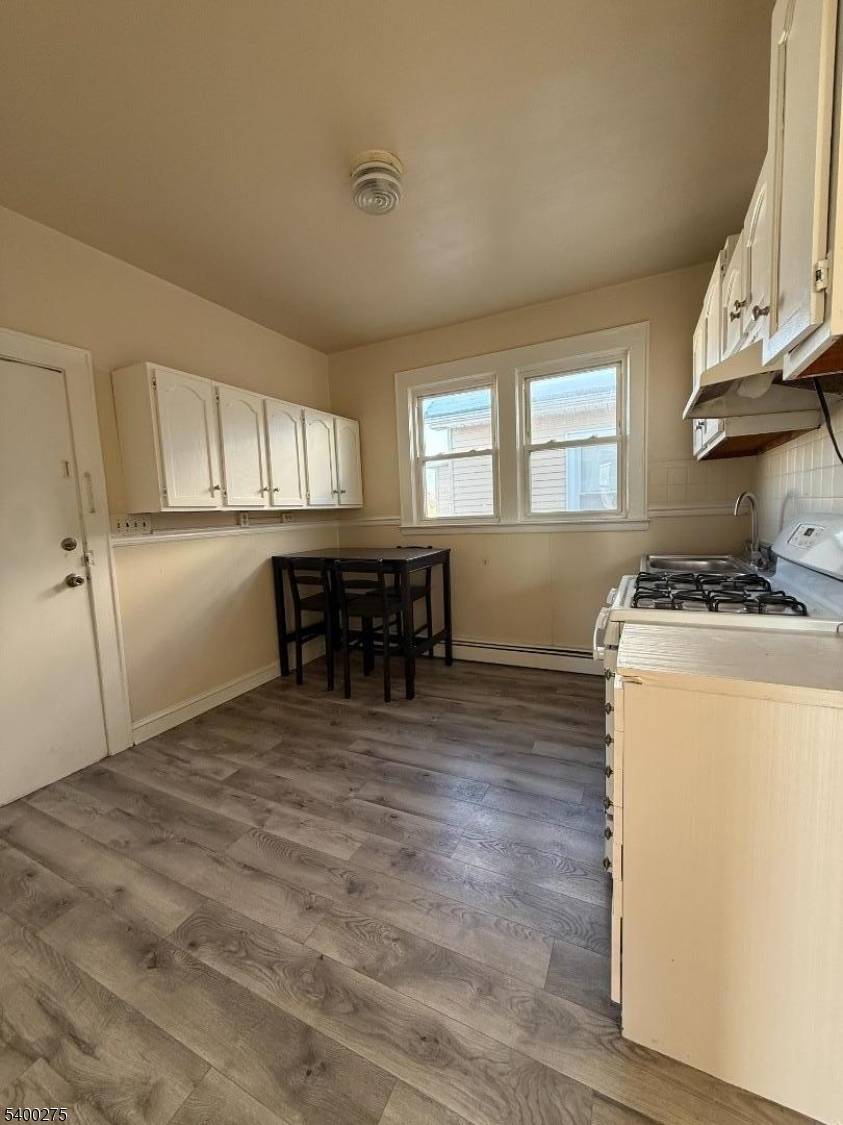 Elizabeth City, NJ 07208,1010 Kilsyth Rd