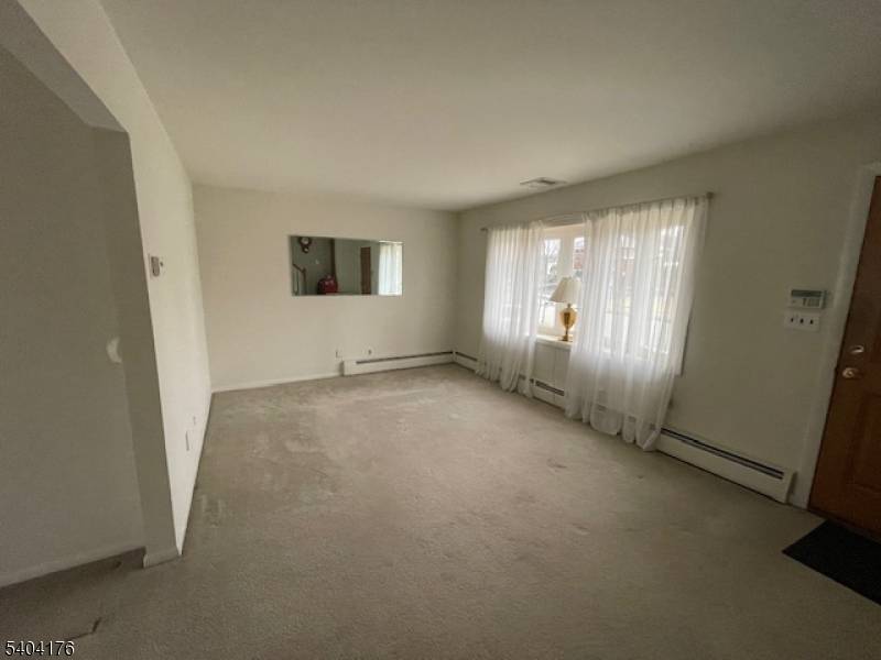 Totowa Boro, NJ 07512,339 Boyle Ave