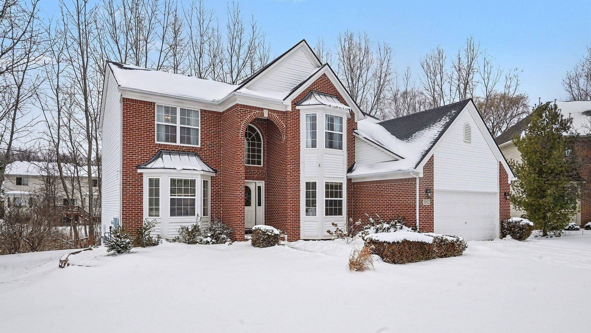 Ann Arbor, MI 48103,5952 Redstone CT