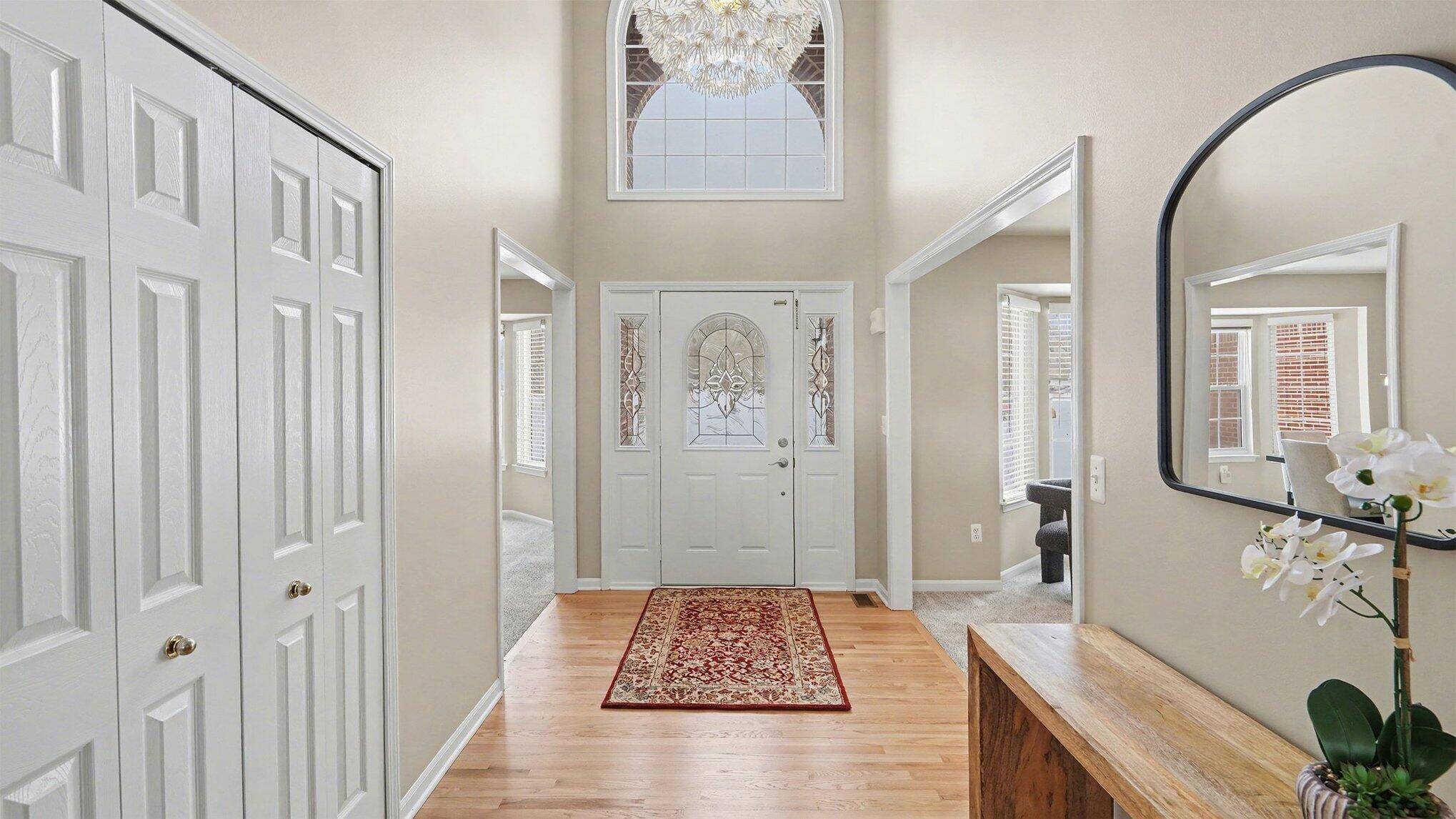 Ann Arbor, MI 48103,5952 Redstone CT