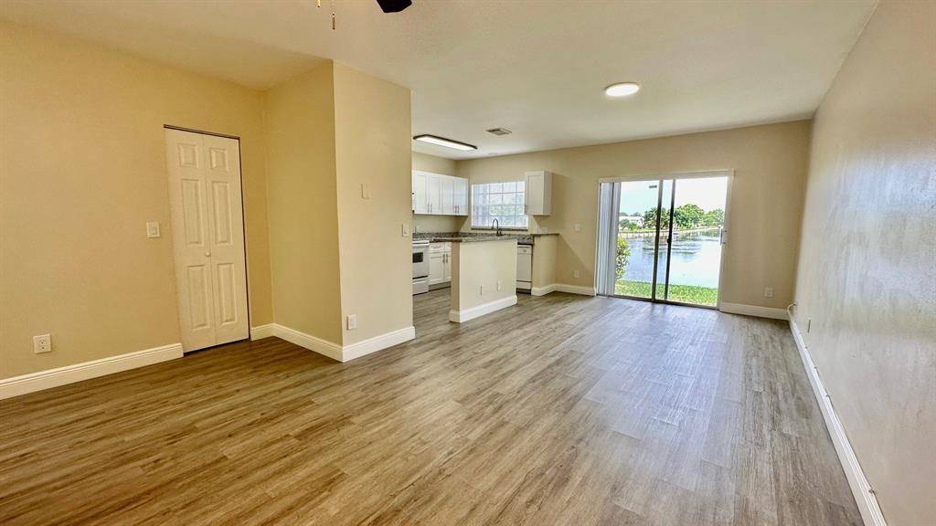 Tamarac, FL 33321,6910 NW 70TH AVE #6910