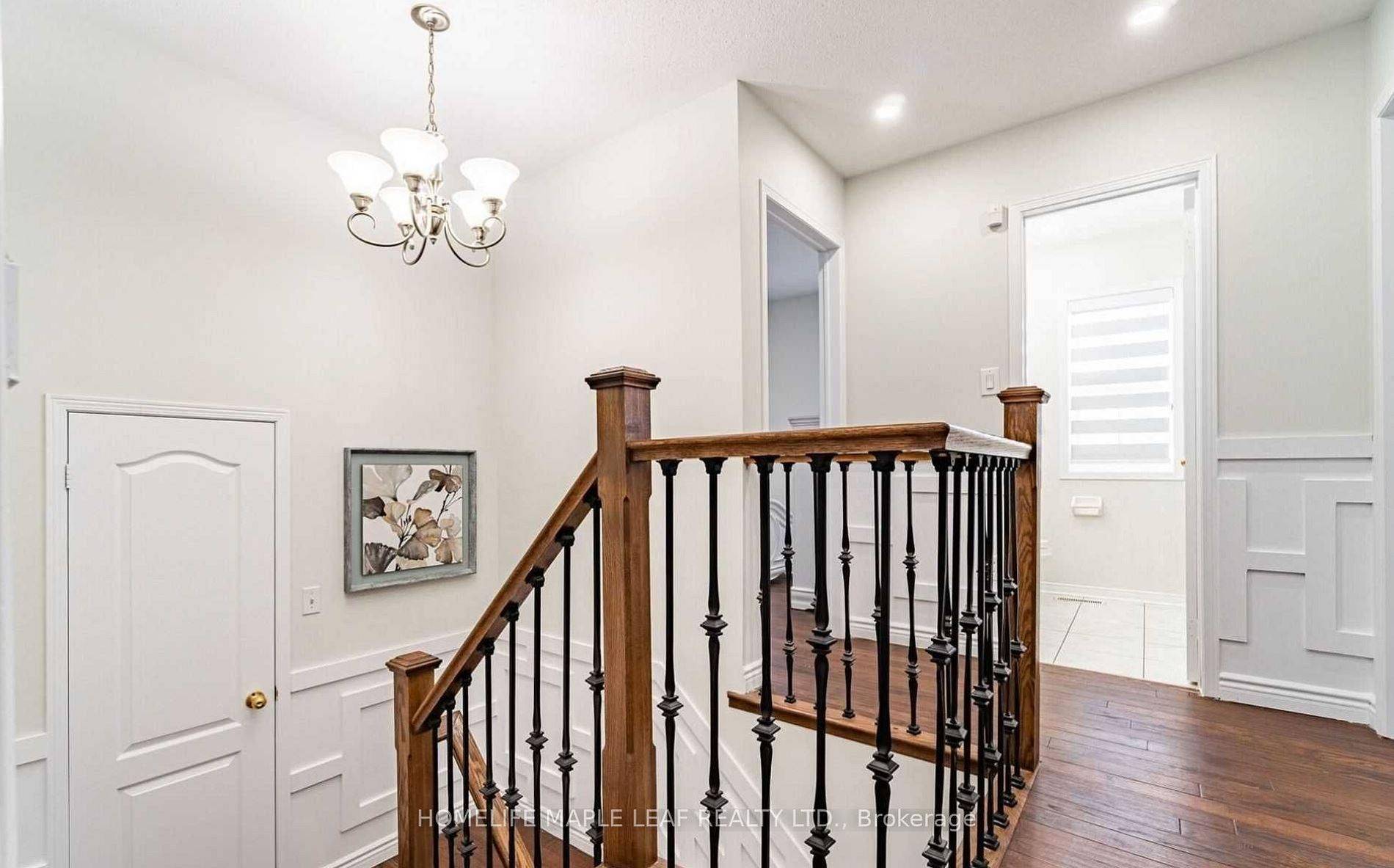 Brampton, ON L7A 2L3,343 Edenbrook Hill DR