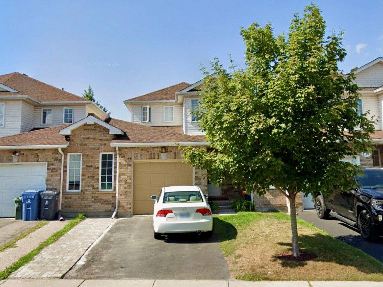 Guelph, ON N1G 5E6,141 Gosling GDNS