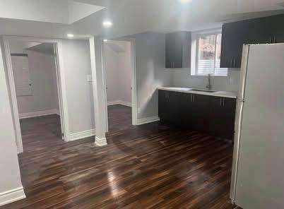 Kitchener, ON N2A 4C4,102 Briarmeadow CRES #BSMT