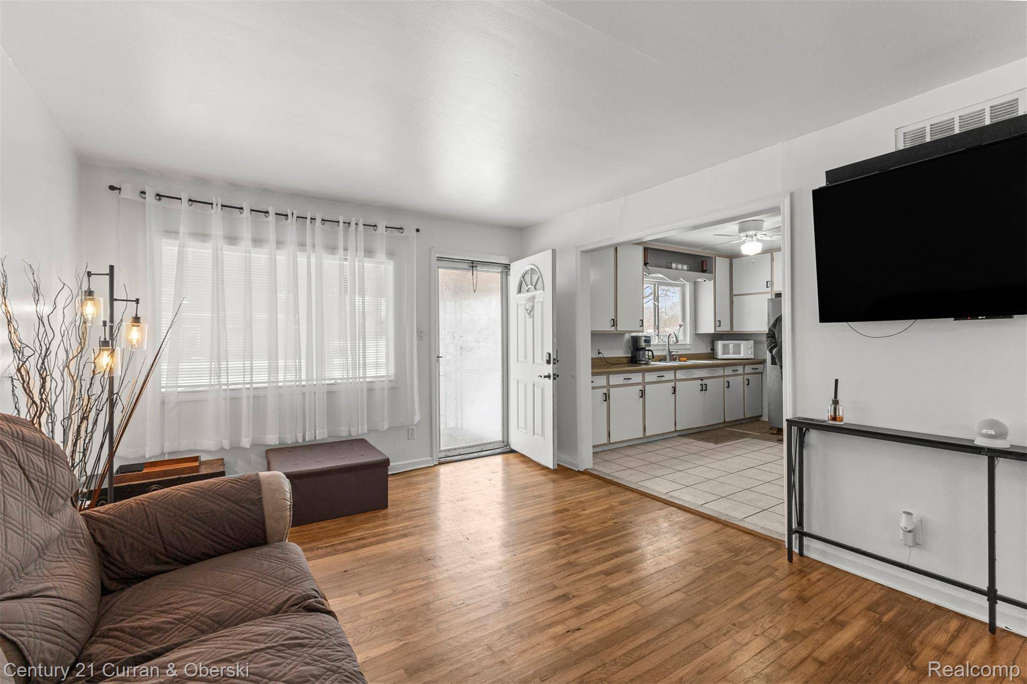 Taylor, MI 48180,22327 Wick RD