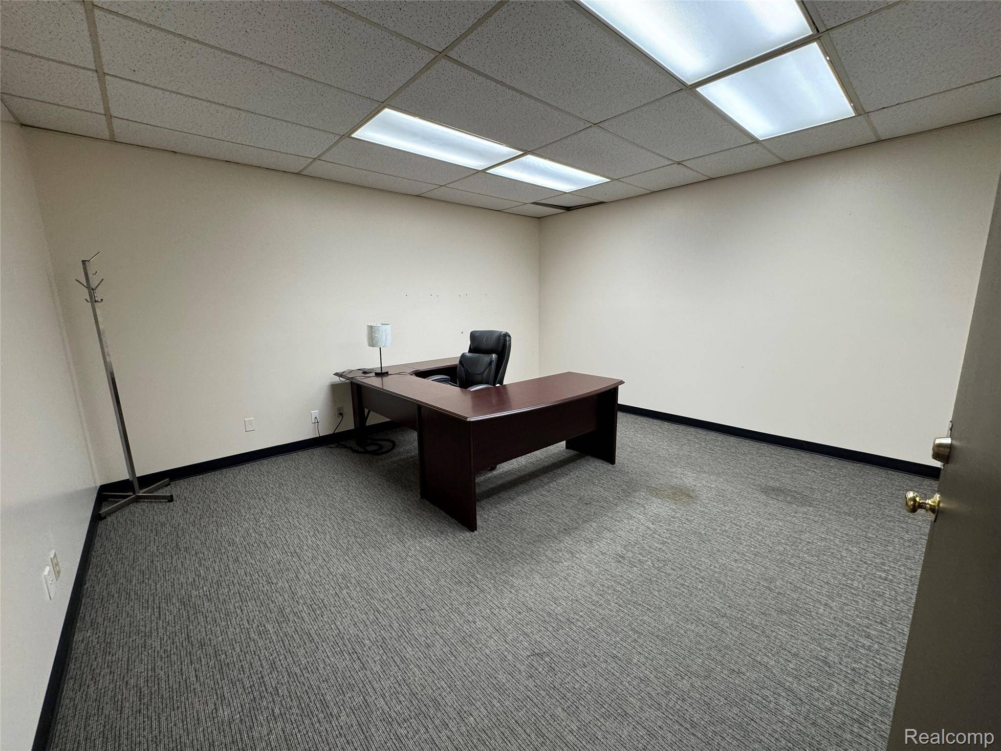 2503 S LINDEN RD #230, Flint Charter Township, MI 48532