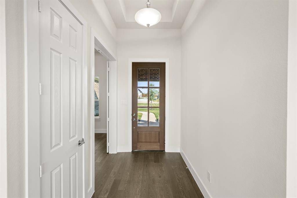 1300 Green Ridge Drive, Weatherford, TX 76085