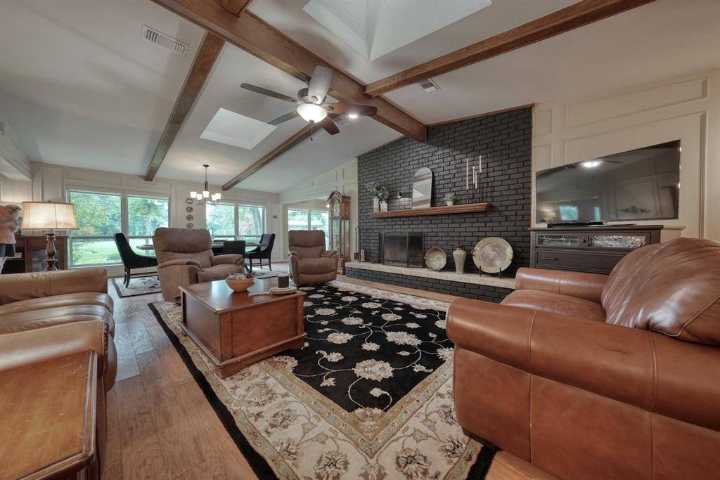 Hideaway, TX 75771,220 Texas Drive