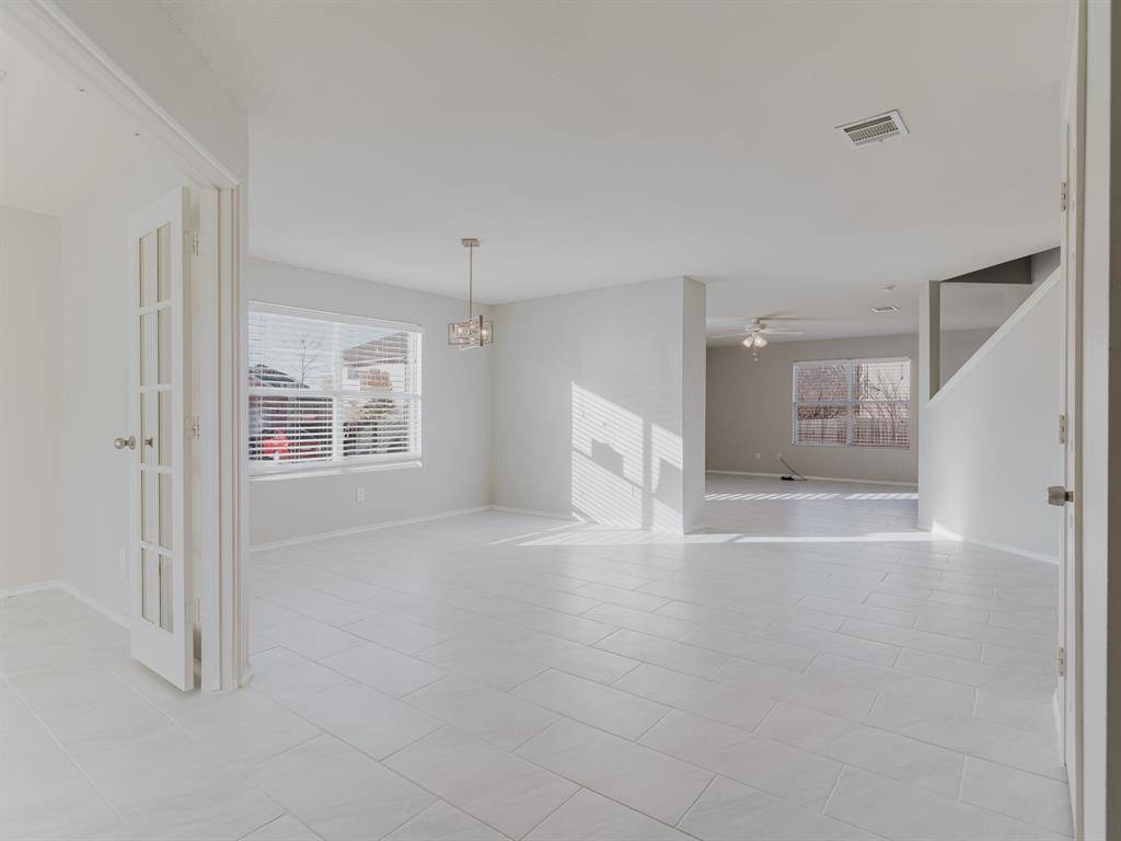 Fort Worth, TX 76244,4901 Thorn Hollow Drive