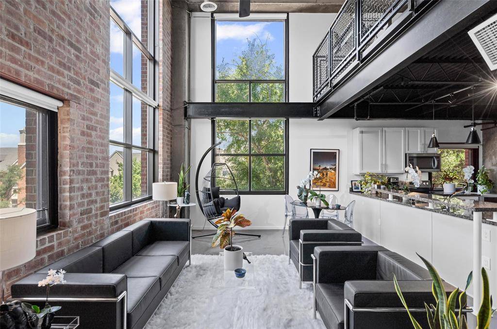 Dallas, TX 75204,3110 Thomas Avenue #341