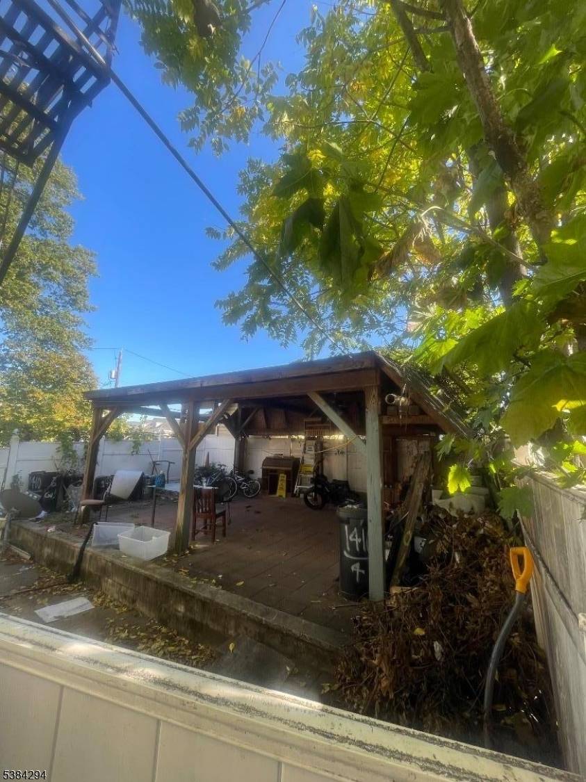 Elizabeth City, NJ 07208,1408 Lexington Pl