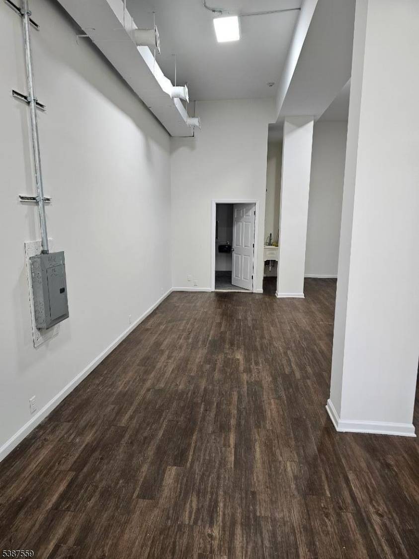 Manville Boro, NJ 08835,203 S Main St