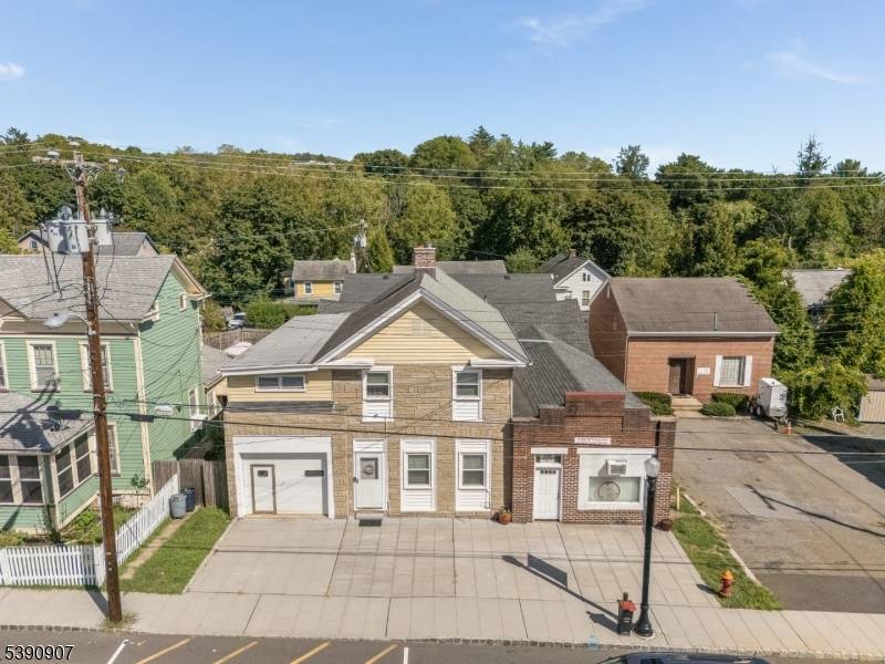 54 Main St, High Bridge Boro, NJ 08829