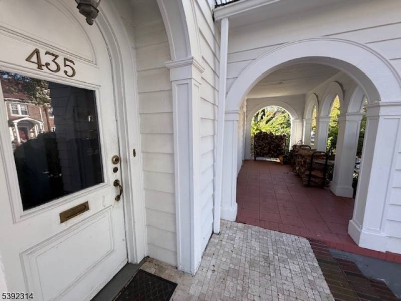 Newark City, NJ 07104,435 Ridge