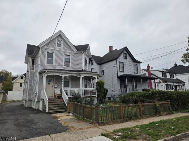 Plainfield City, NJ 07060,626 E 6th St